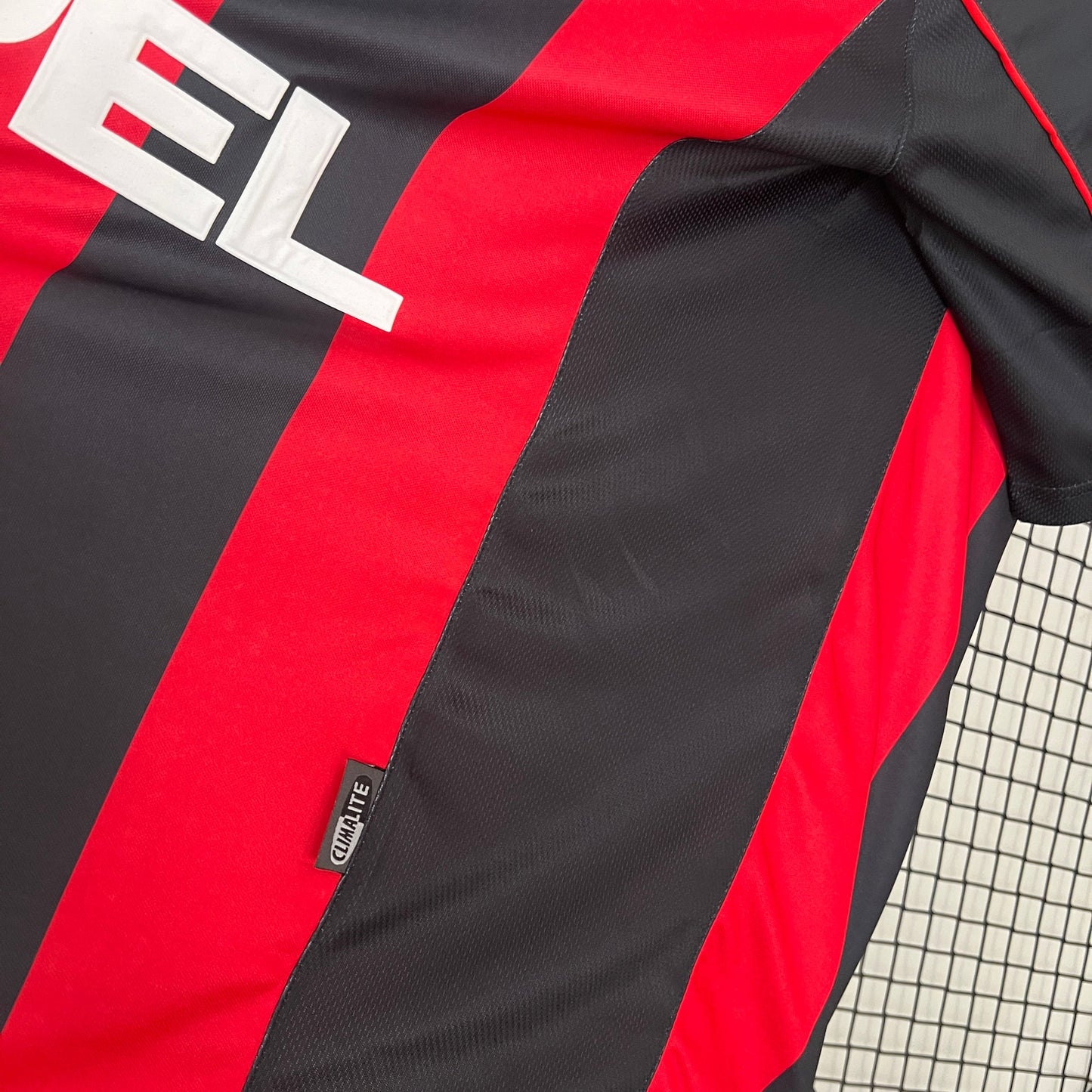 Camisa Retrô Milan 2000/01 Home