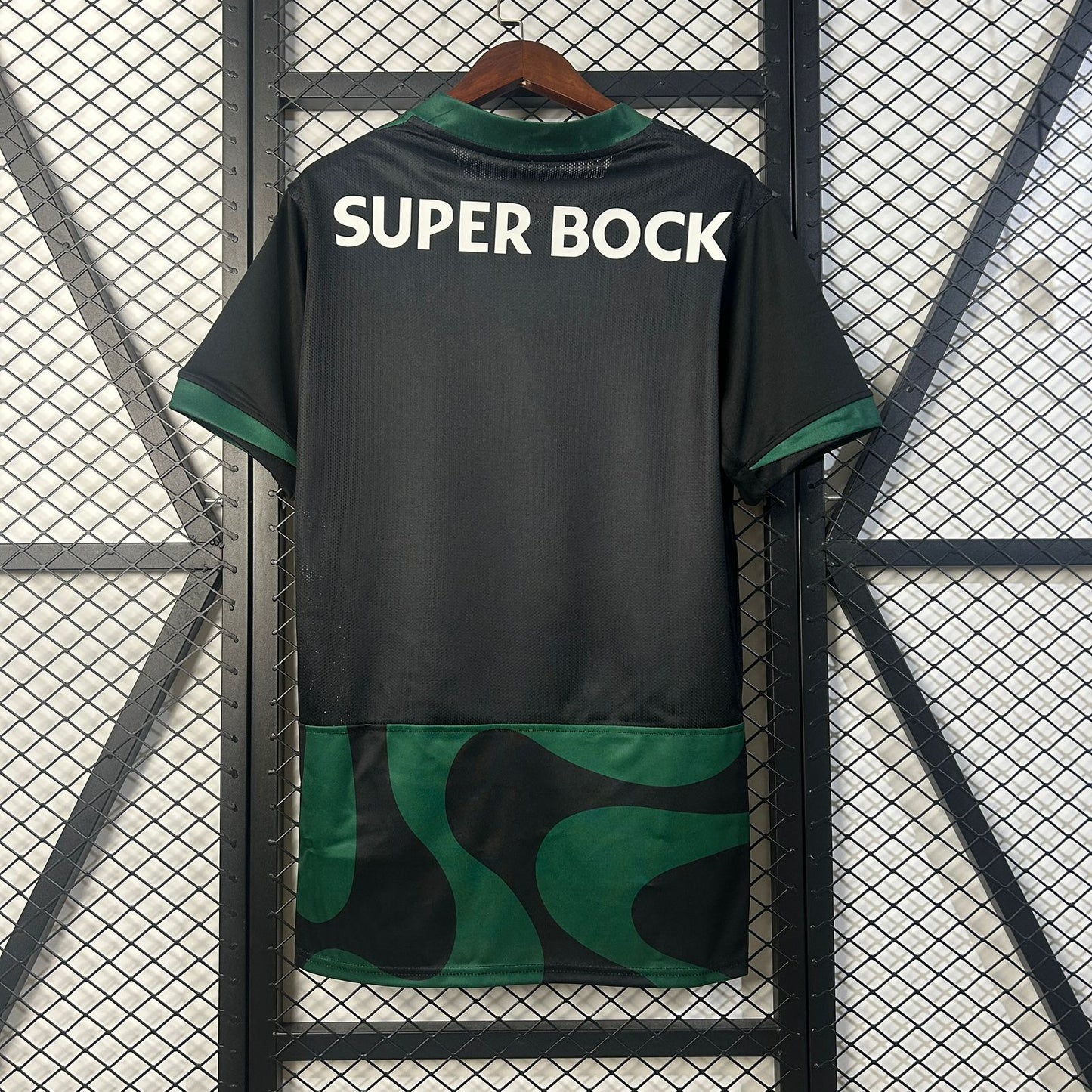 Sporting Lisboa Terceiro uniforme2025/26