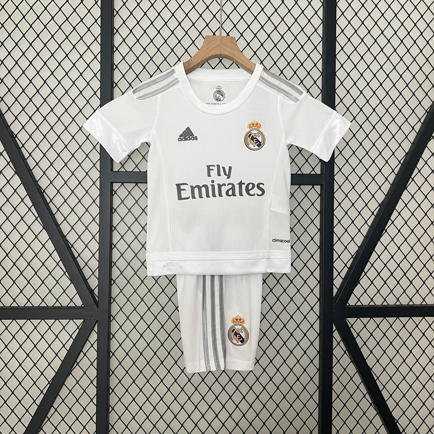 Conjunto Infantil Real Madrid 2015/16 Home