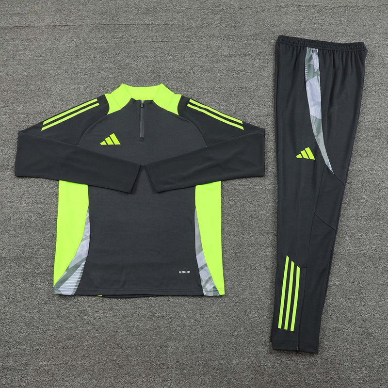 Conjunto Blusa + Calça - Adidas Cinza escuro com verde